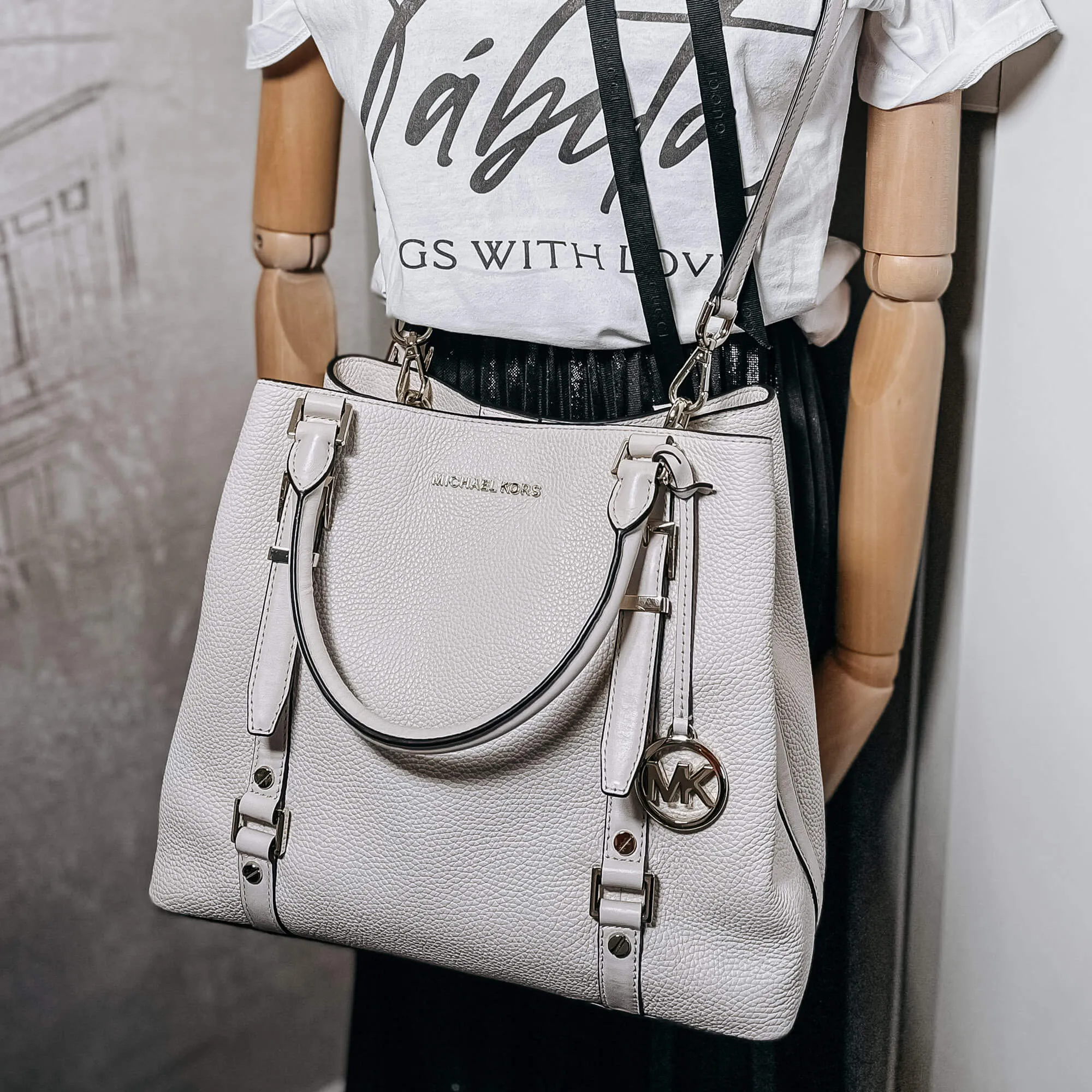 Bedford Legacy Leather Tote Off-White Large