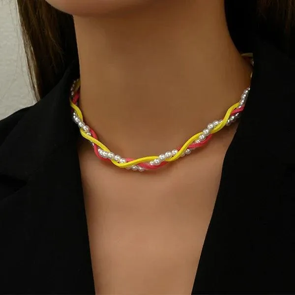 Elegant Black Ribbon Choker Necklace with White Pearls: Timeless Elegance
