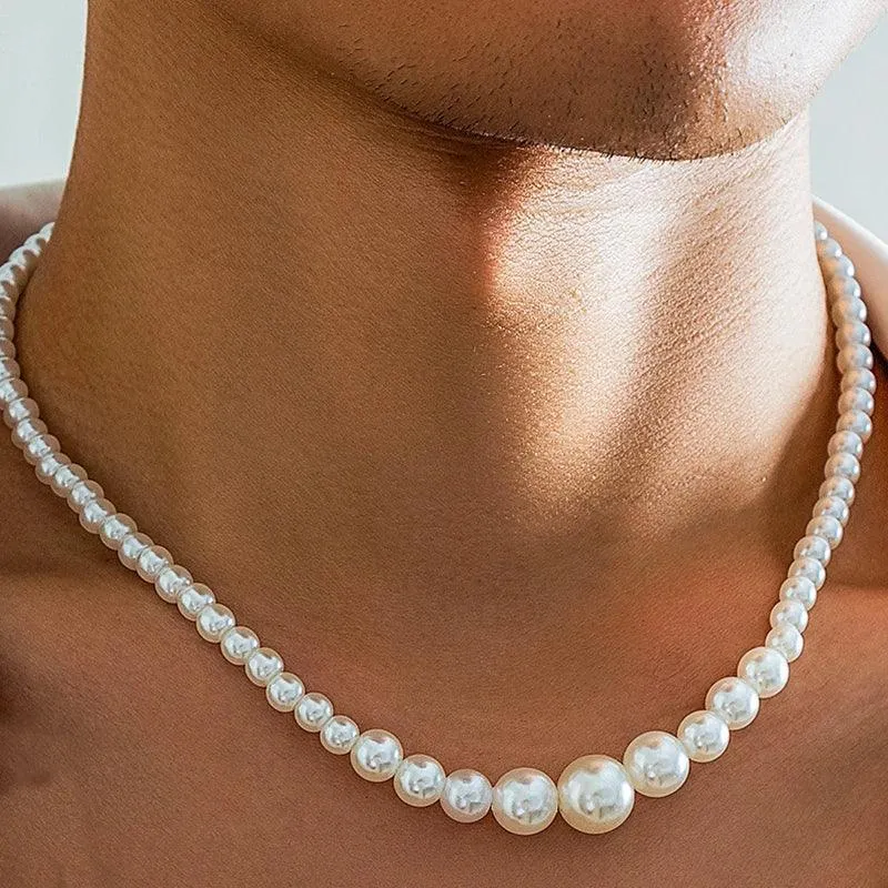 Elegant Black Ribbon Choker Necklace with White Pearls: Timeless Elegance