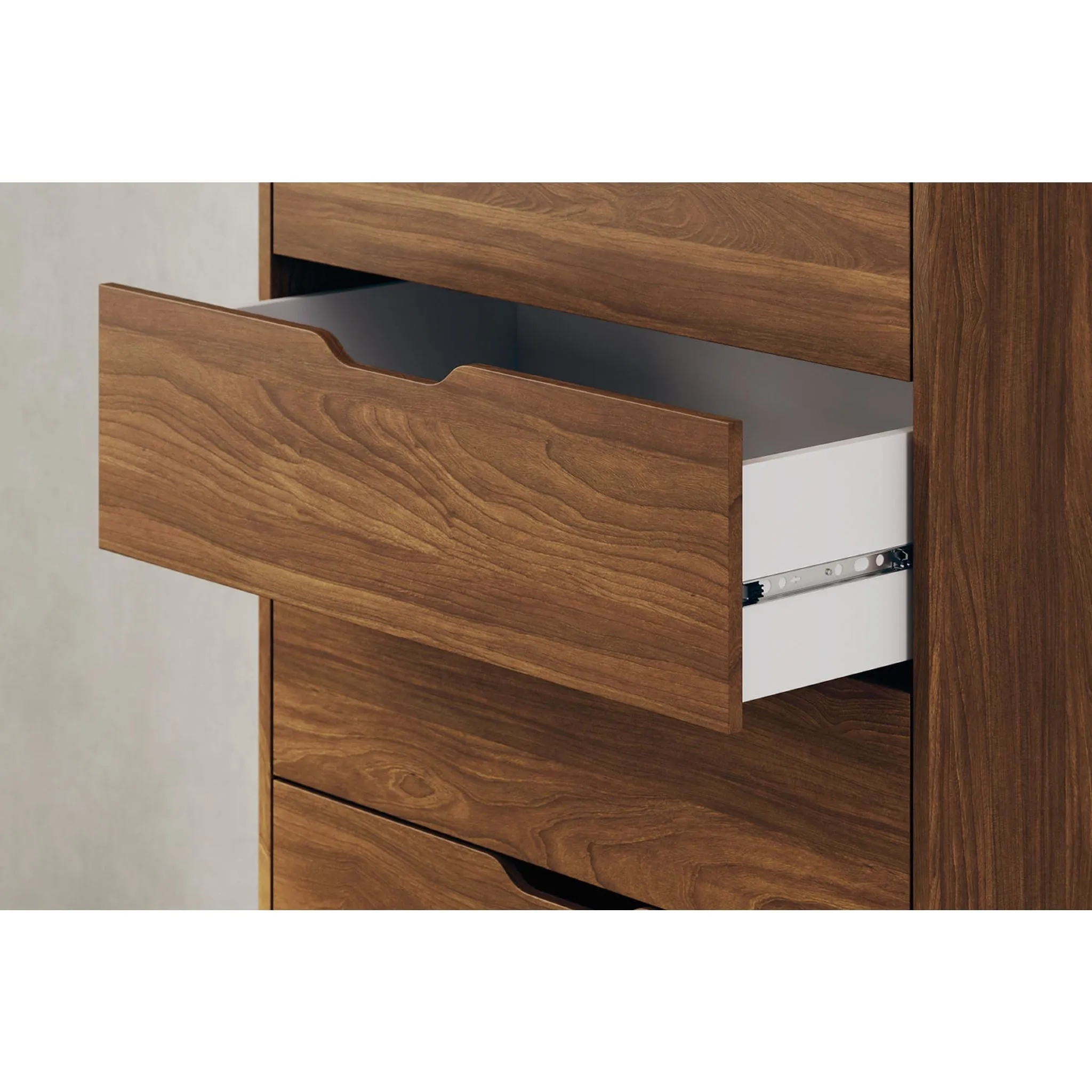 Fordmont Chest