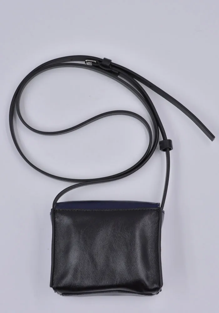 MARNI SBMQ0082U0 MINI MESSENGER BAG NAVY/BLACK