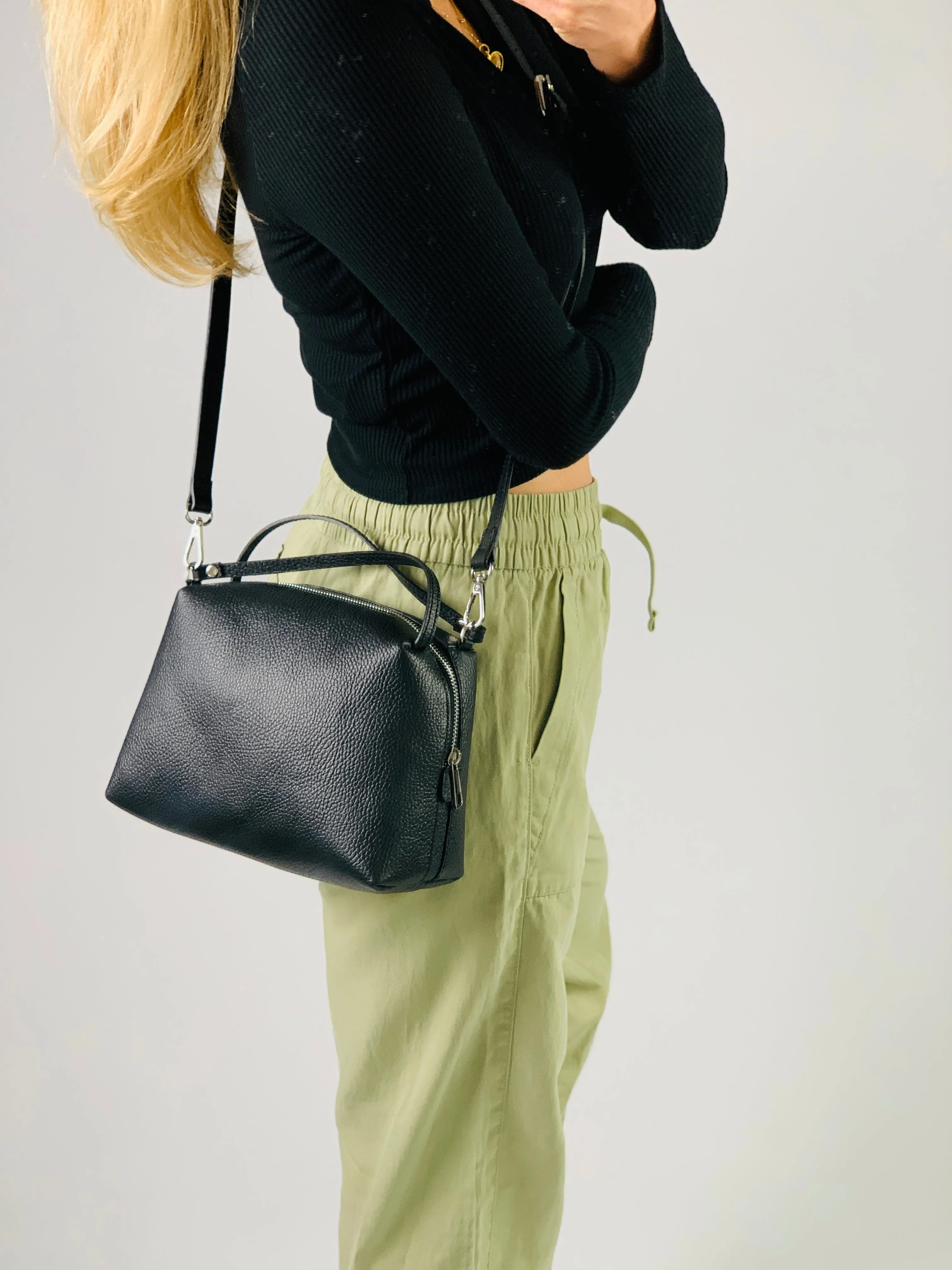 The Firenze Crossbody Black
