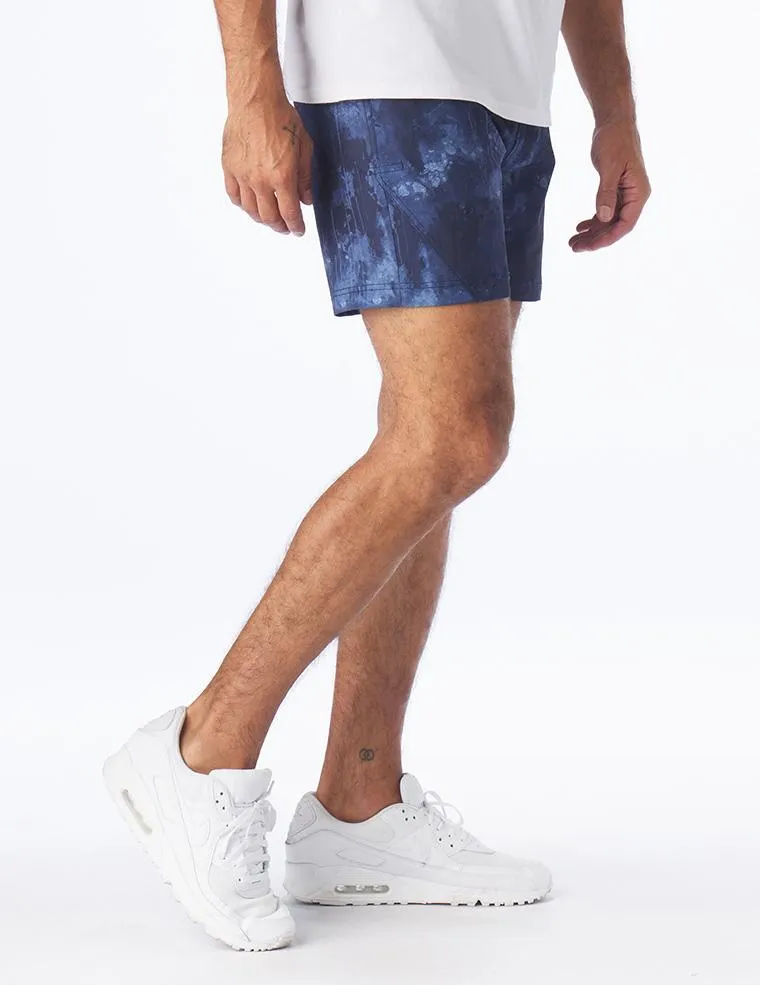 Versatility Short 7.5": Indigo Cloud Drip Print